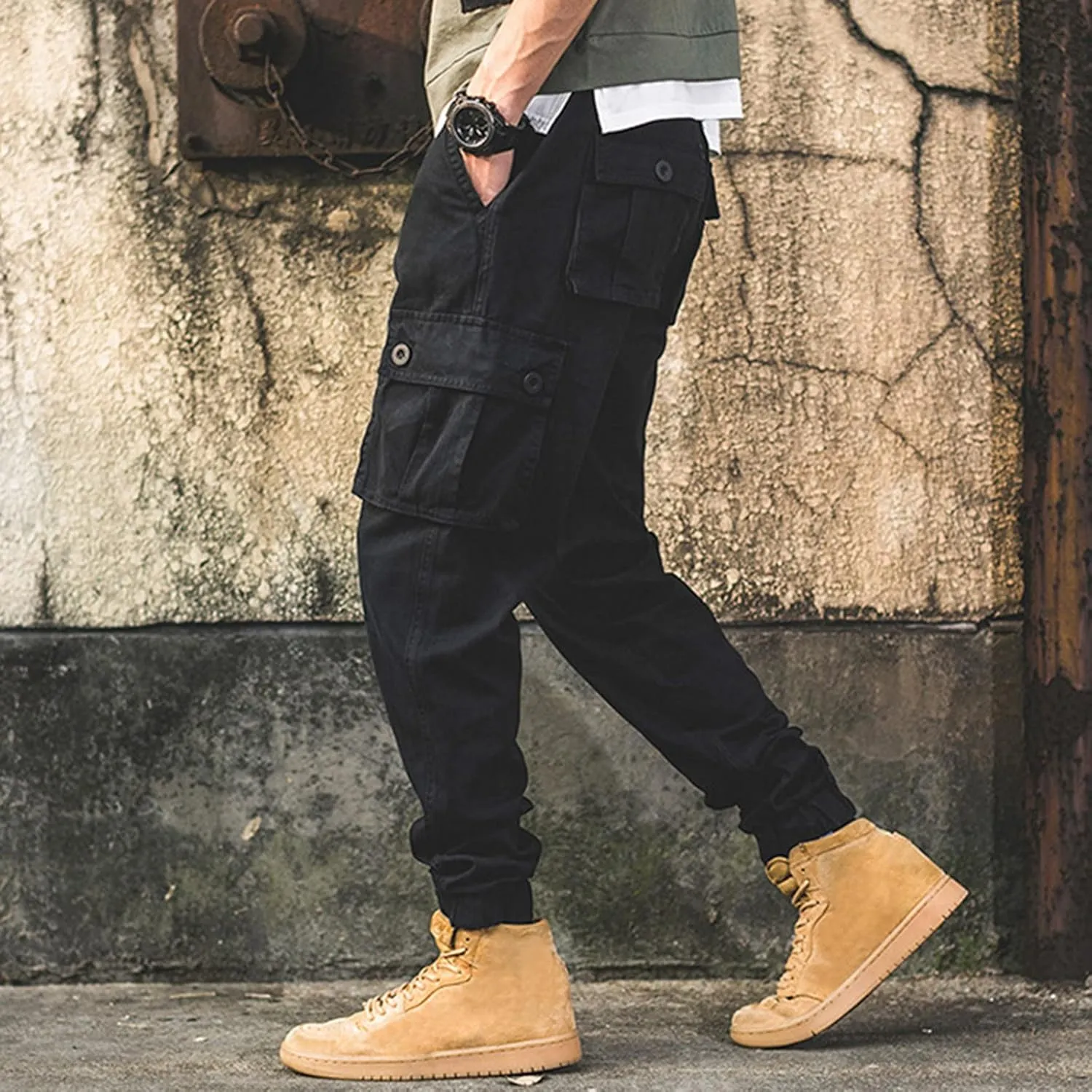 GIERIDUC Men's Faux Leather Pants Mens Pants Casual Relaxed Fit Joggers Black Pleather Pants for Men Mens Jogger Cargo Pants