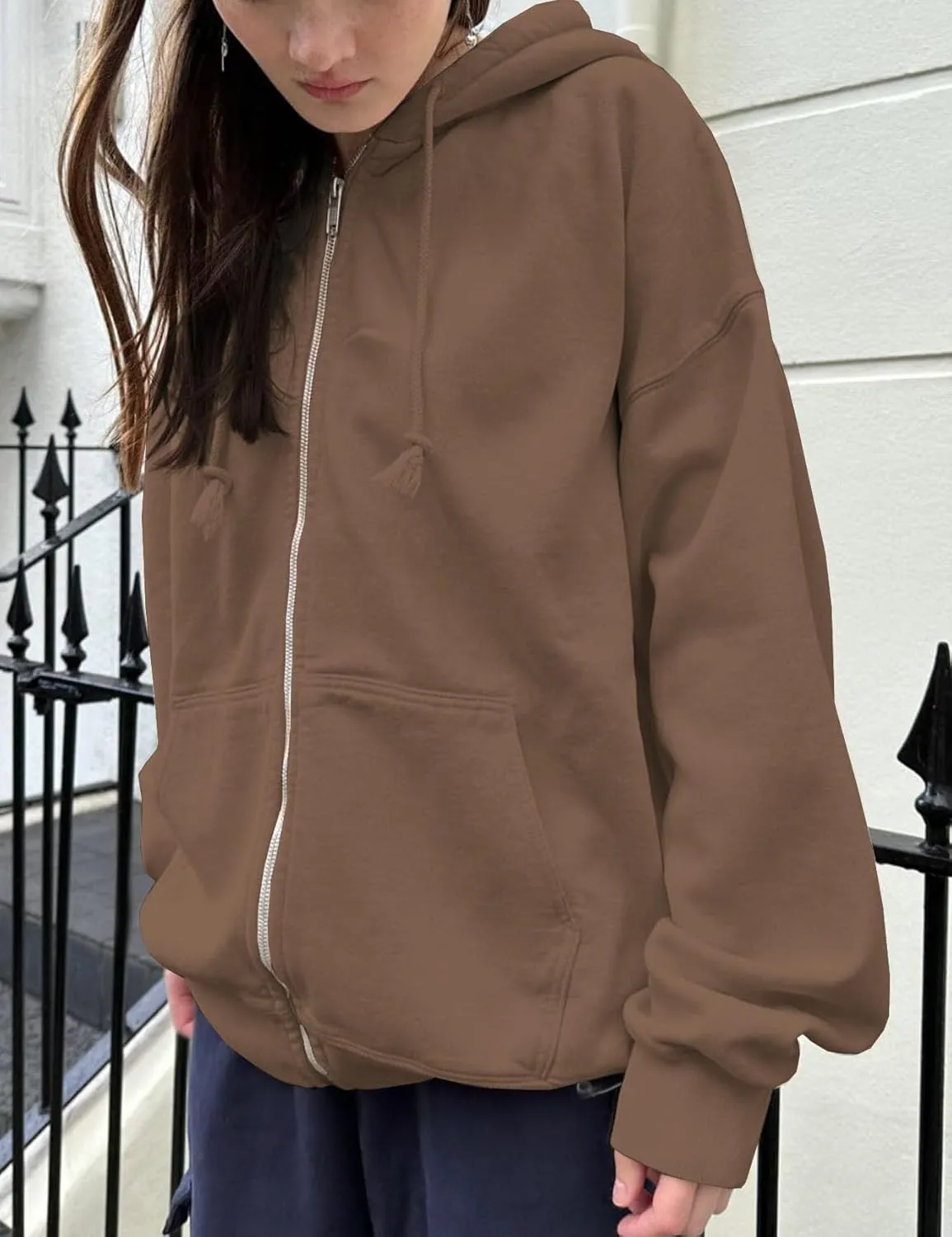 KMBANGI Women Y2k Oversized Zipper Hoodie with Pockets Loose Zip Up Sweatshirts Hooded Jacket Harajuku Trendy Streetwear