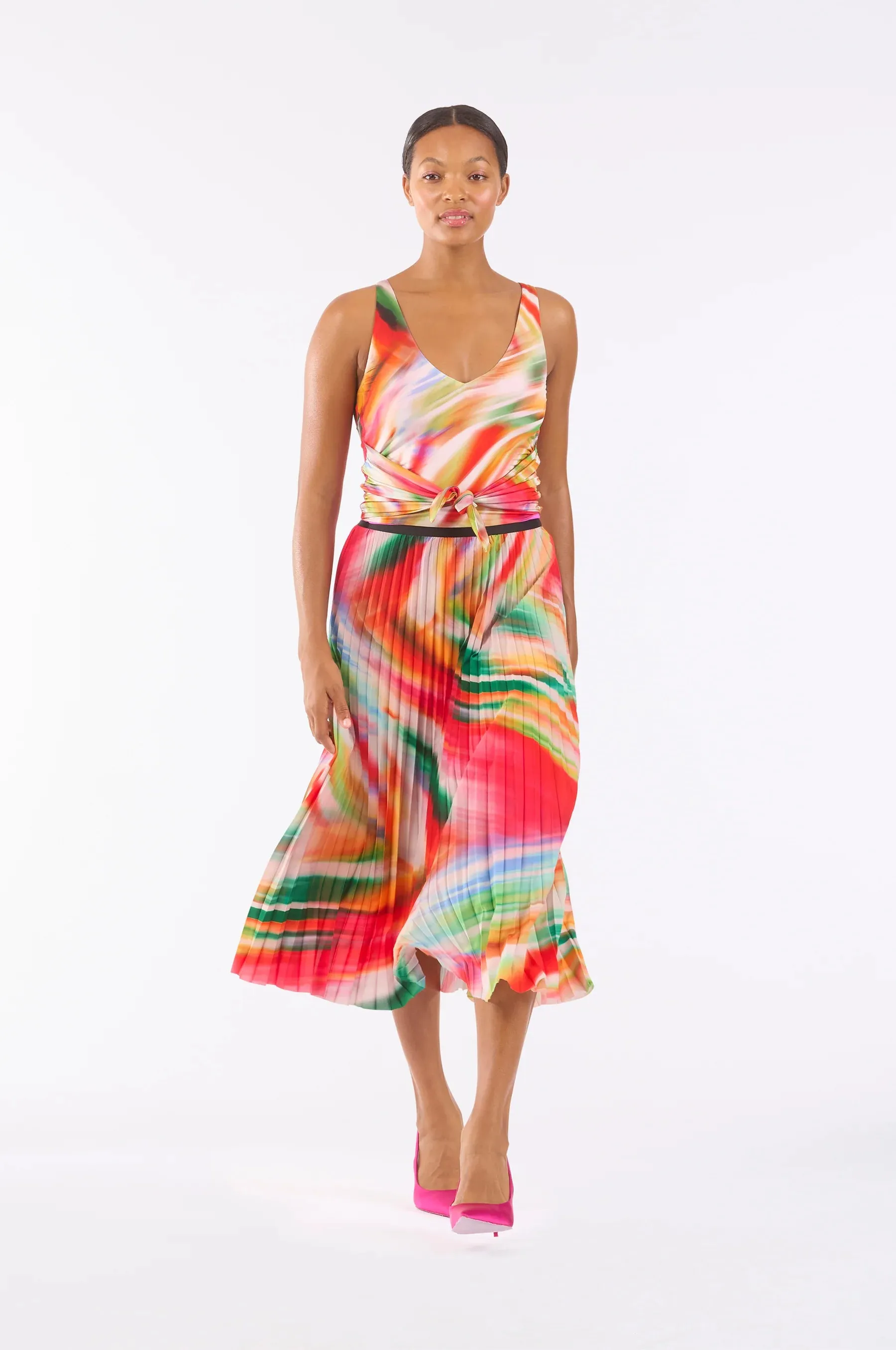 Le Superbe Bold Swirl Pleated Skirt