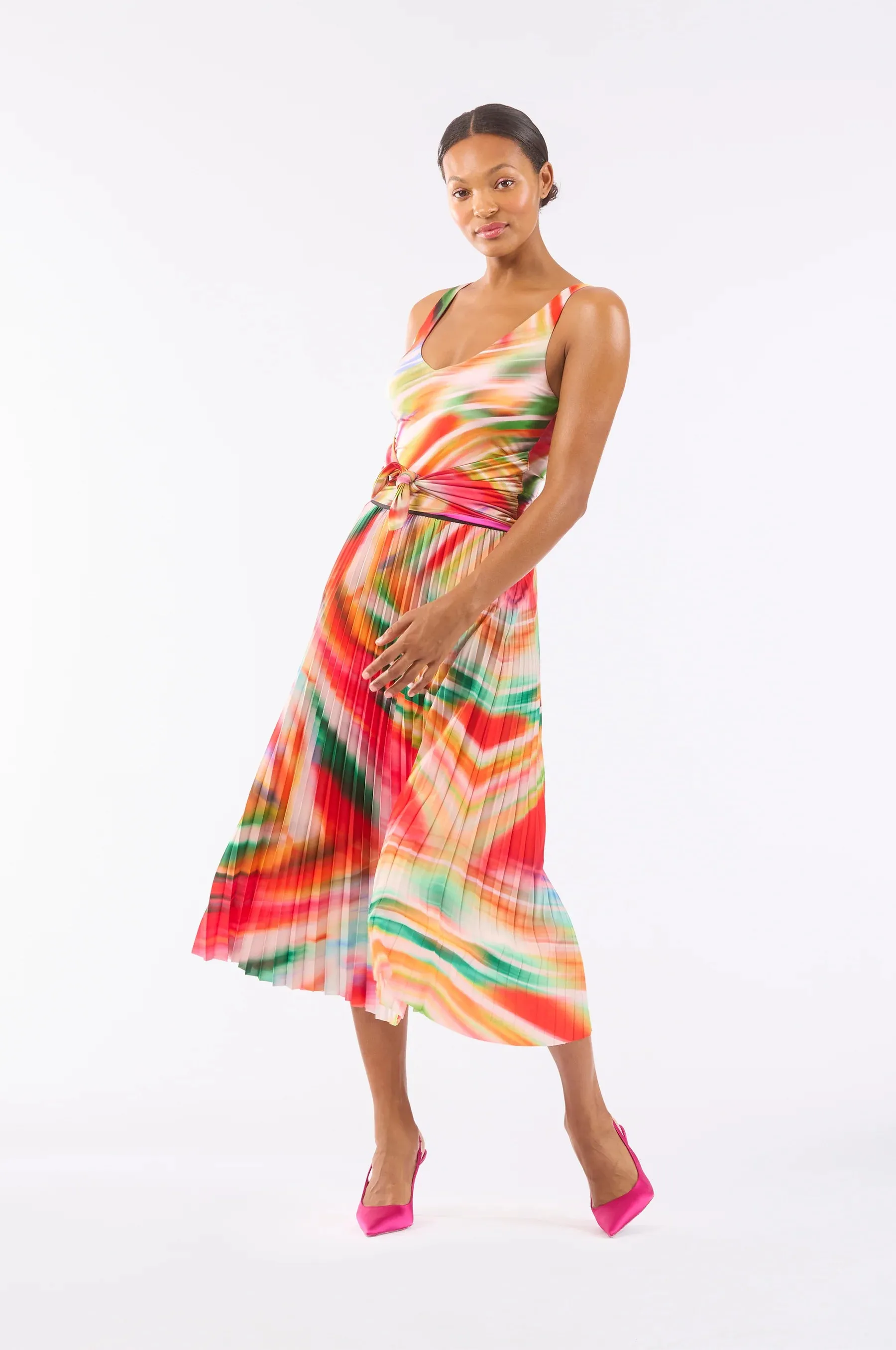 Le Superbe Bold Swirl Pleated Skirt